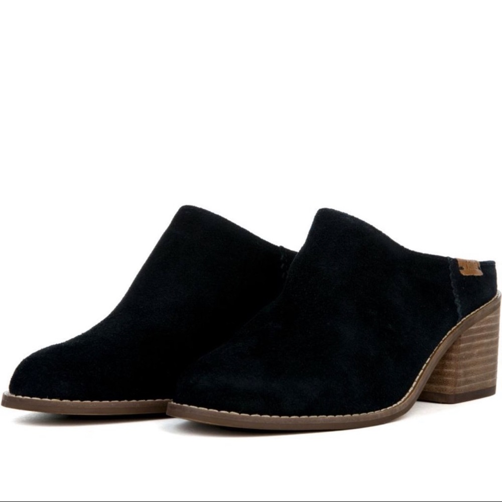 Toms Leila Black Suede Heel Mule
